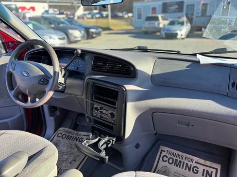 Used 2002 Ford Windstar LX image 15