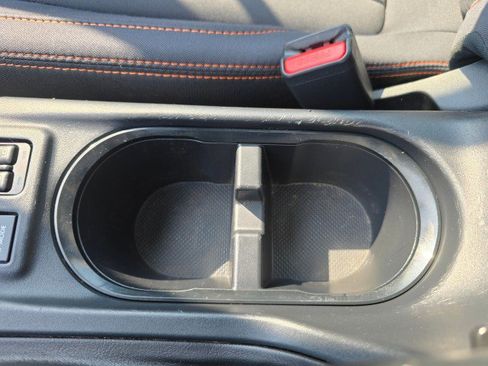 Used 2022 Subaru Crosstrek 2.0i Premium w/ Moonroof Package image 33