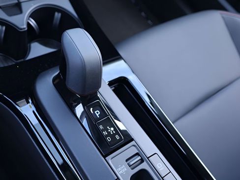 New 2026 Toyota Prius Plug-In Hybrid FWD image 23