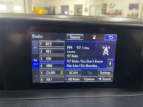 Used 2015 Lexus IS 250 image 16