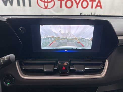 Used 2025 Chevrolet TrailBlazer LT w/ Driver Confidence Package image 31