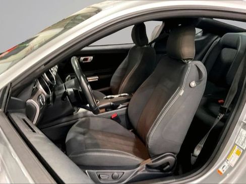 Used 2020 Ford Mustang GT w/ Equipment Group 301A RWD image 25