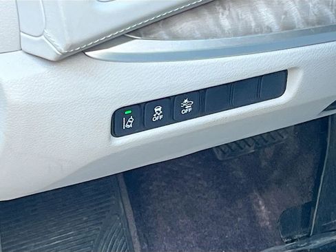 Used 2019 Acura RLX w/ Technology Package FWD image 10