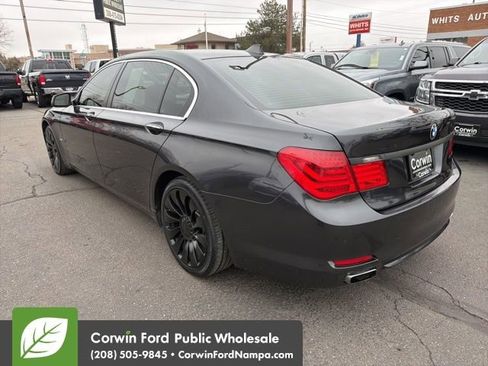 Used 2012 BMW 750Li xDrive image 7