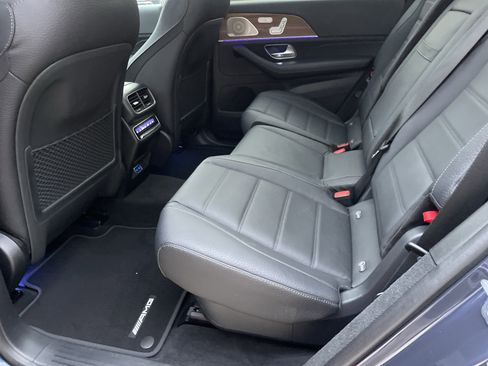 Certified 2025 Mercedes-Benz GLS 450 4MATIC image 41