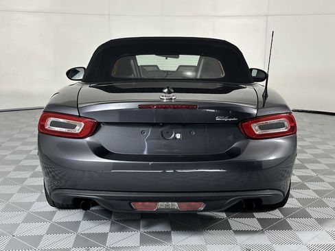 Used 2018 FIAT 124 Spider Classica w/ Technology & Siriusxm Group image 7