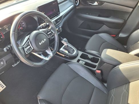 Used 2024 Kia Forte GT-Line FWD image 9