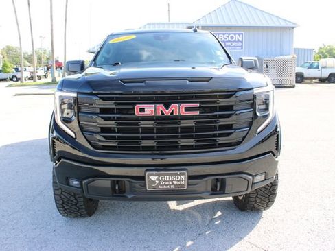 Used 2024 GMC Sierra 1500 Elevation w/ X31 Off-Road Package AWD/4WD image 2