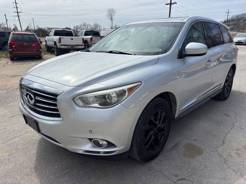 Used 2013 INFINITI JX35 AWD w/ Premium Pkg image 2