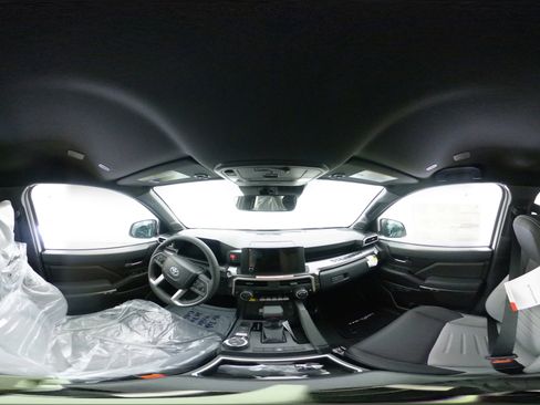 New 2025 Toyota Tacoma TRD Off-Road image 17