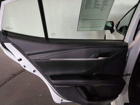 Used 2025 Toyota Camry SE image 33