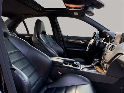 Used 2010 Mercedes-Benz C 63 AMG Sedan image 29