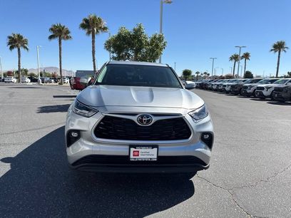 Certified 2025 Toyota Highlander LE