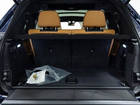 New 2026 BMW X7 xDrive40i w/ M Sport Package image 13