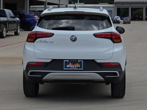 Used 2022 Buick Encore GX Select FWD image 5