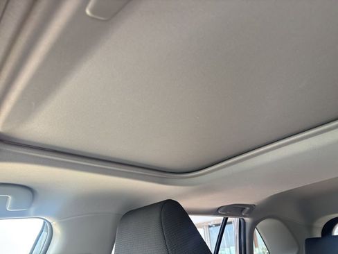 Used 2019 Toyota RAV4 XLE w/ Convenience Package AWD/4WD image 12