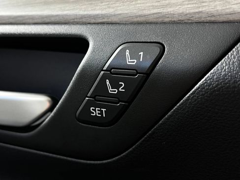 Certified 2025 Toyota Grand Highlander AWD image 15