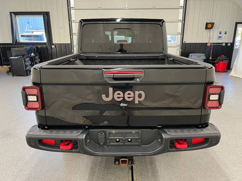 Used 2020 Jeep Gladiator Rubicon AWD/4WD image 5