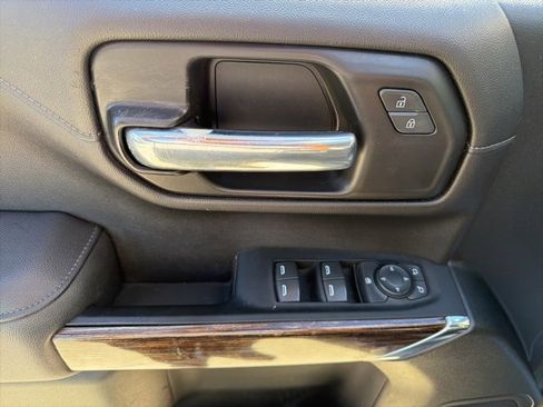 Used 2021 GMC Sierra 1500 Elevation image 11