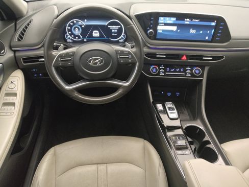 Used 2022 Hyundai Sonata Limited w/ Cargo Package FWD image 22