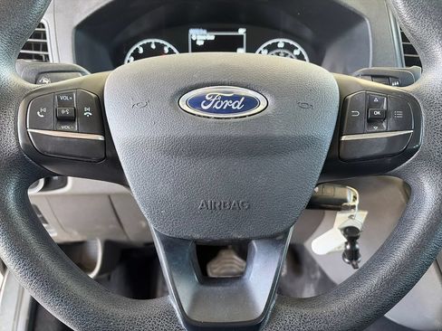 Used 2022 Ford Transit 350 XL AWD/4WD image 15