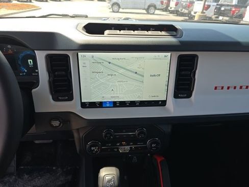 New 2026 Ford Bronco Heritage Edition AWD/4WD image 19