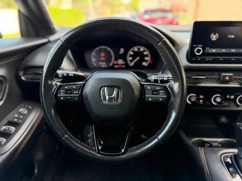 Used 2023 Honda HR-V Sport image 26