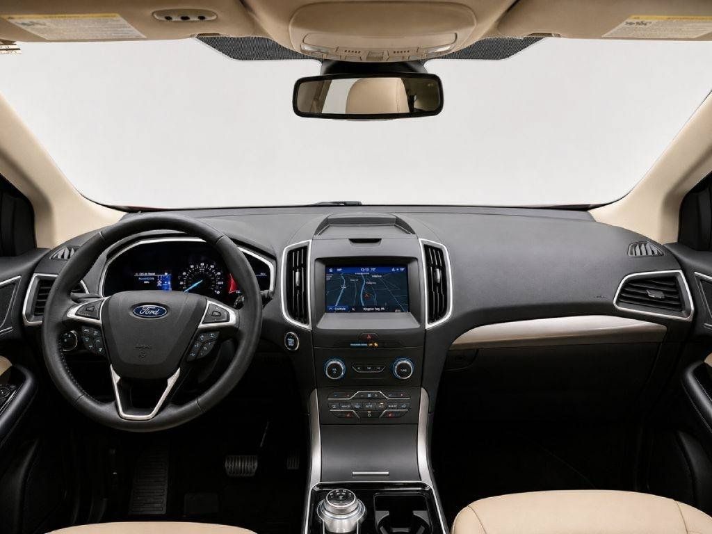 Used 2020 Ford Edge SEL w/ Convenience Package AWD/4WD image 24