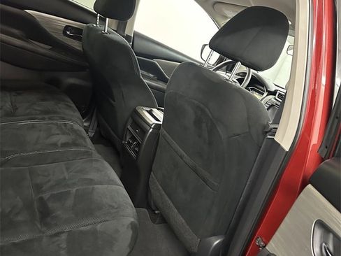 Used 2018 Nissan Murano S image 32