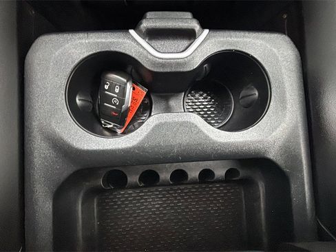 Used 2020 RAM 2500 Big Horn w/ Level 1 Equipment Group image 17