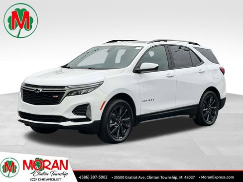 Certified 2023 Chevrolet Equinox RS image 1