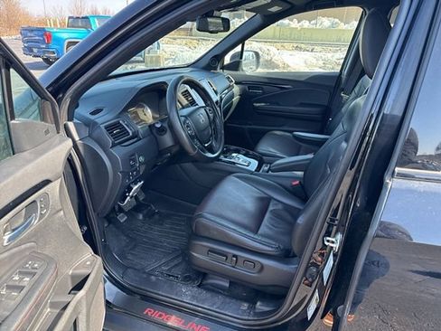 Used 2020 Honda Ridgeline Black Edition image 11
