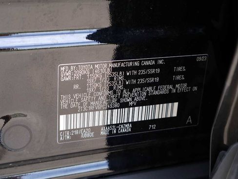 Used 2023 Toyota RAV4 XLE Premium FWD image 21
