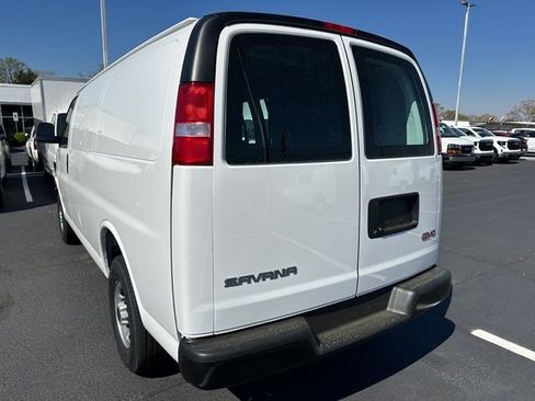 New 2025 GMC Savana 2500 w/ Communications Package image 7