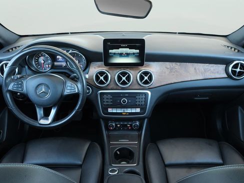 Used 2020 Mercedes-Benz GLA 250 image 5