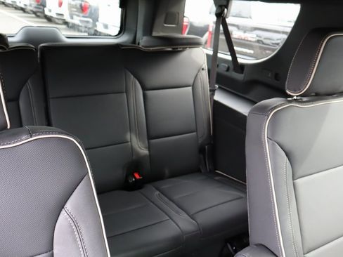 New 2026 GMC Yukon XL Elevation w/ LPO, Floor Liner Package image 25