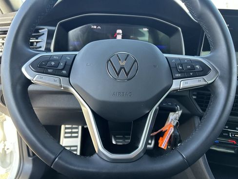 Used 2026 Volkswagen Jetta Sport FWD image 19