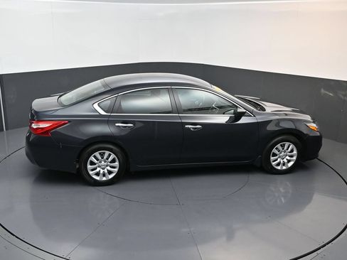 Used 2017 Nissan Altima 2.5 S w/ Power Driver Seat Package FWD image 15
