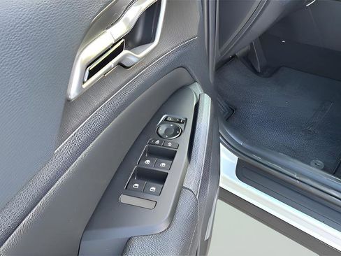 New 2026 Kia Sportage X-Line image 11