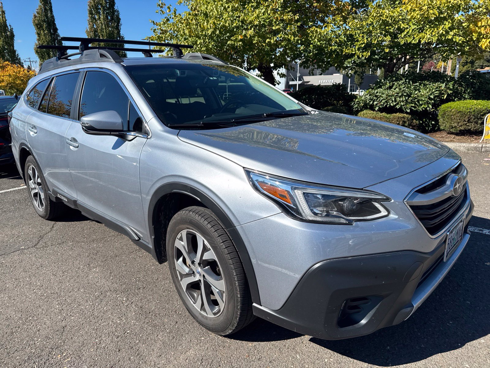 Used 2020 Subaru Outback Limited w/ Popular Package #2 AWD/4WD image 3