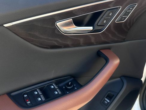 Used 2022 Audi Q8 Premium Plus image 15