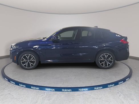Used 2023 BMW X4 xDrive30i AWD/4WD image 11