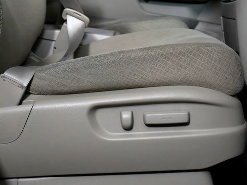 Used 2014 Honda Odyssey EX image 40