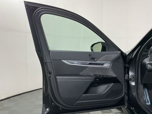 Certified 2023 BMW 740i 740i image 20