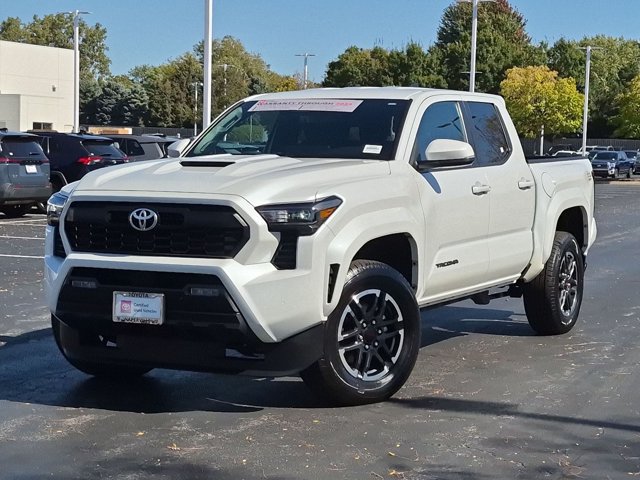 Certified 2024 Toyota Tacoma TRD Sport w/ TRD Sport Upgrade Package AWD/4WD image 2
