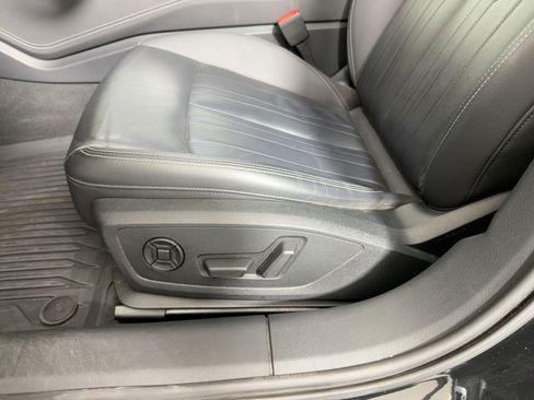 Used 2021 Audi A6 Premium Plus w/ Premium Plus Package image 11