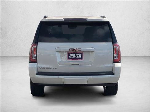 Used 2015 GMC Yukon XL SLT w/ Open Road Package RWD image 7