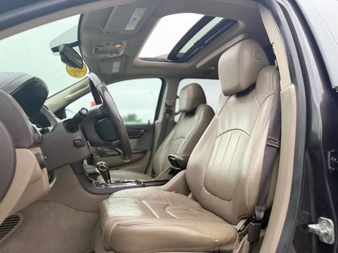 Used 2013 GMC Acadia Denali FWD image 19
