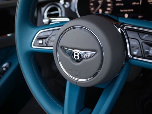 Used 2022 Bentley Continental GT Speed image 32