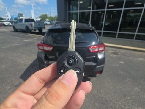 Used 2018 Subaru Crosstrek 2.0i Premium AWD/4WD image 6